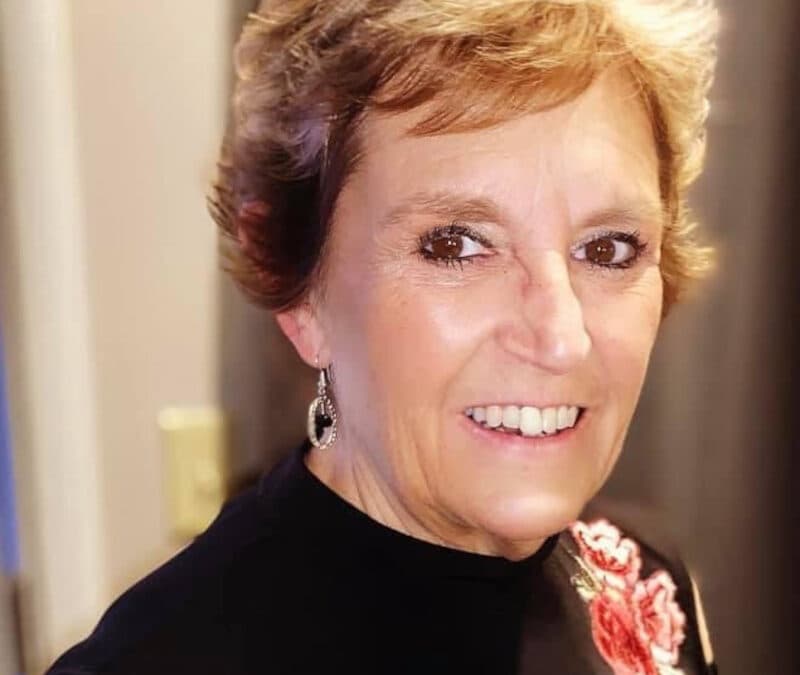 Portrait of Julie L. Riess, owner of Vandy Accounting Solutions